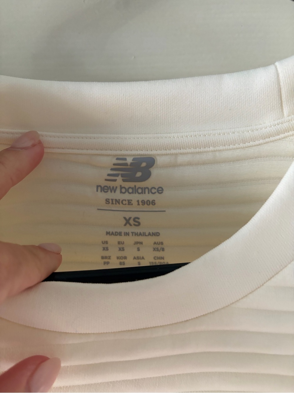 New Balance Cream Ribbed Pullover Sweater - Picture 2 of 4